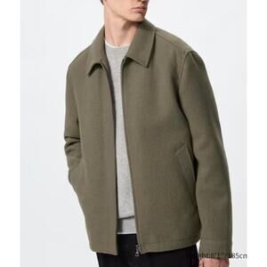 Uniqlo Single Collar Short Jacket in Khaki Unisex Sizing